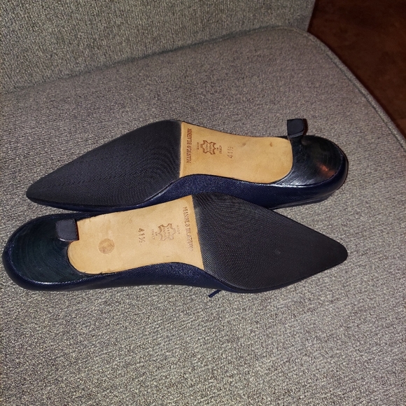 Manolo Blahnik - Picture 4 of 13